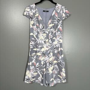 Oasis Women's Gray Floral Faux Wrap Shorts Romper - Size 8 - Pockets - Playsuit